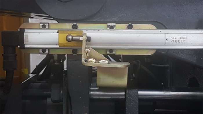 位移傳感器安裝位置